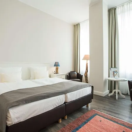 Hotel Western Theodor Storm 4*