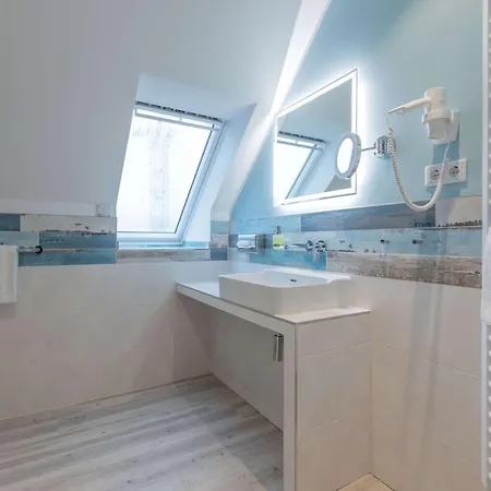 Western Theodor Storm Отель 4*
