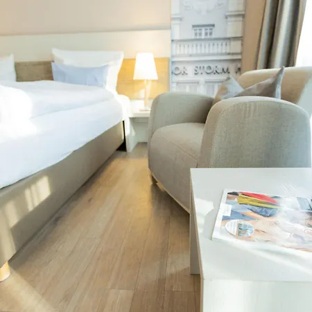 Western Theodor Storm Hotel 4*