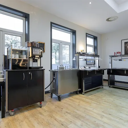 Western Theodor Storm Otel 4*