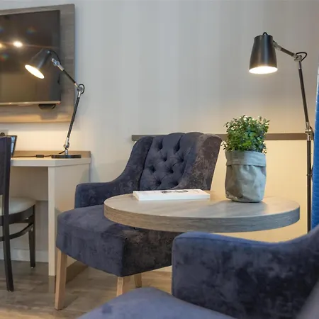 Western Theodor Storm 4*