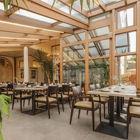 Western Theodor Storm Hotel 4*