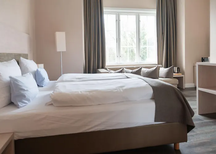 Western Theodor Storm 4*